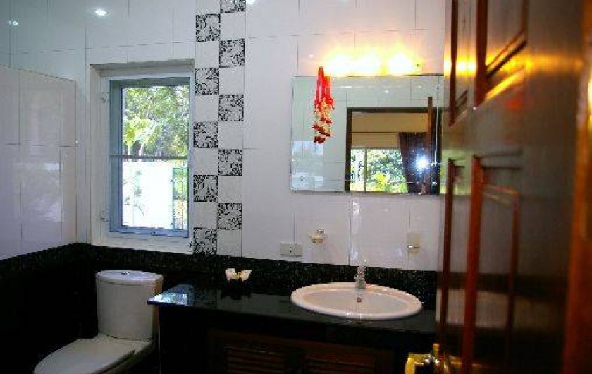 Location de vacances - Maison - Villa à Phe - Her private Bathroom