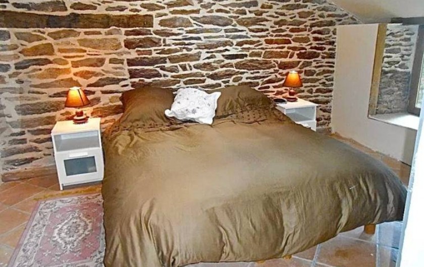 Location de vacances - Maison - Villa à Concoret - Les deux lits jumeaux motorisés de la chambre douillette 