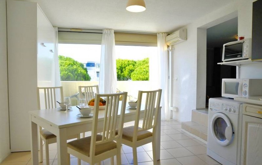 Location de vacances - Appartement à Le Grau-du-Roi - Le duplex au second étage jusqu'à 6 personnes, vue sur mer (climatisé)