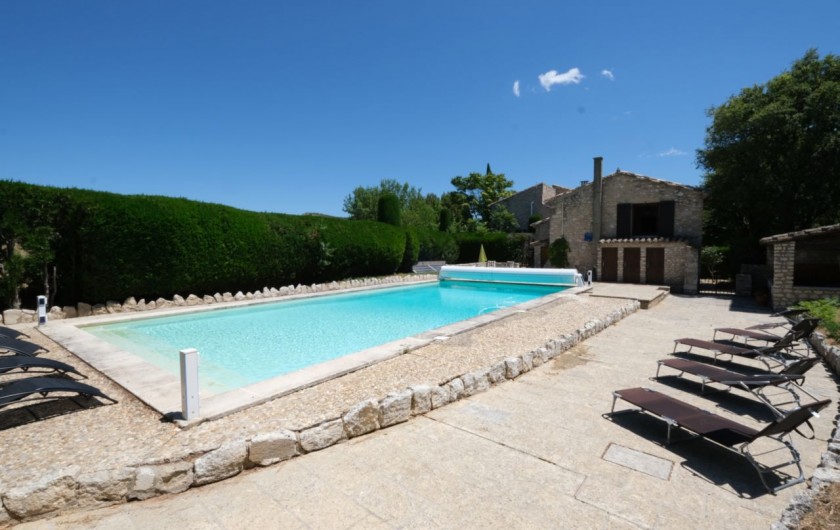 Location de vacances - Mas à Mouriès - Agréable piscine