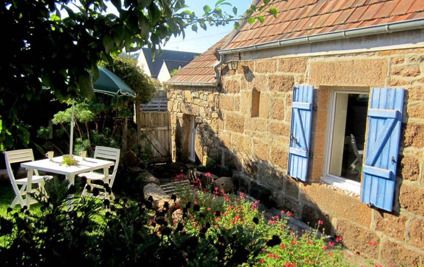 Location de vacances - Gîte à Perros-Guirec - maison de vacances et jardin tiploum ploumanach
