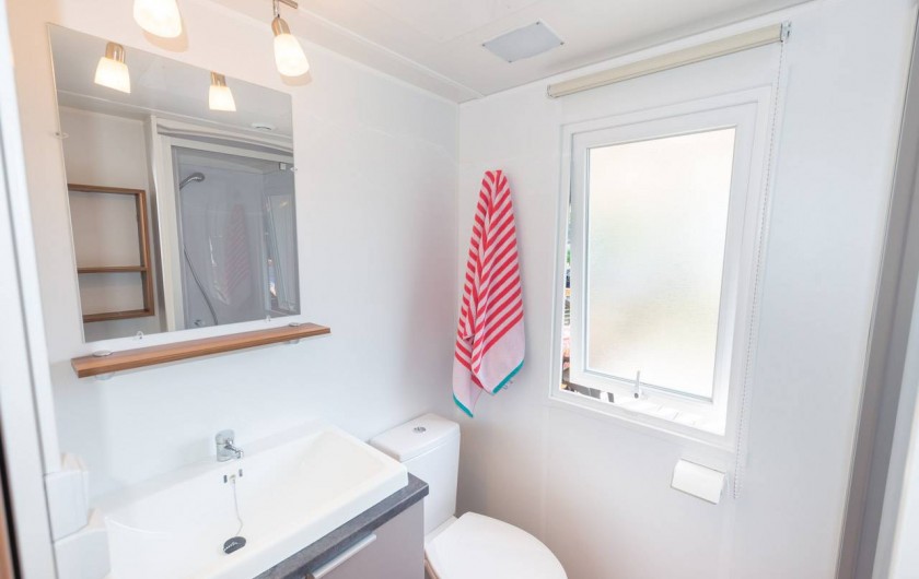 Location de vacances - Camping à Guérande - Mobil-home LUXE 3 chambres 2 salles de bains 2wc