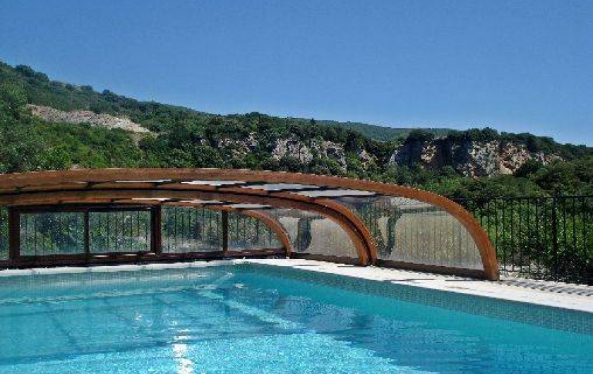 Location de vacances - Gîte à Vieussan - grande piscine sécurisée pour cousinades et réunions de familles