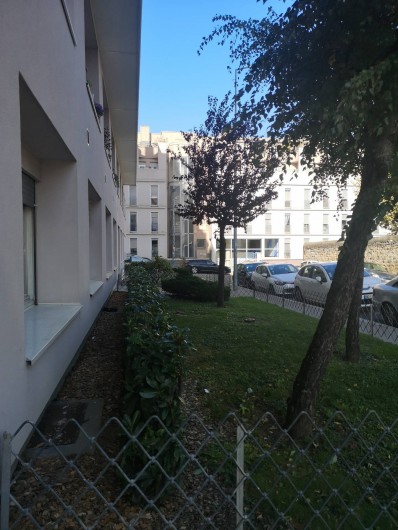 Location de vacances - Appartement à Saint-Étienne - La vu de dehors