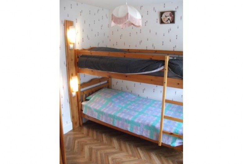 Location de vacances - Appartement à Saulxures-sur-Moselotte - lit superposé avec possibilité de mettre un lit d'appoint