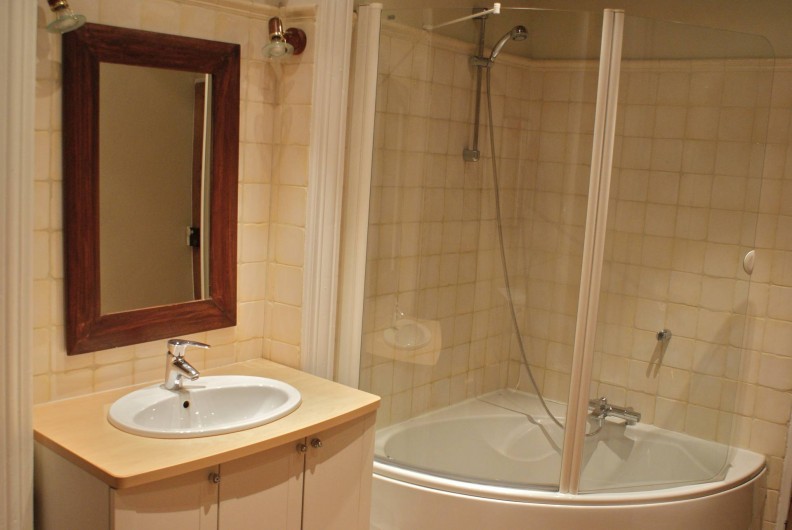 Location de vacances - Appartement à Lyon - Salle de bain