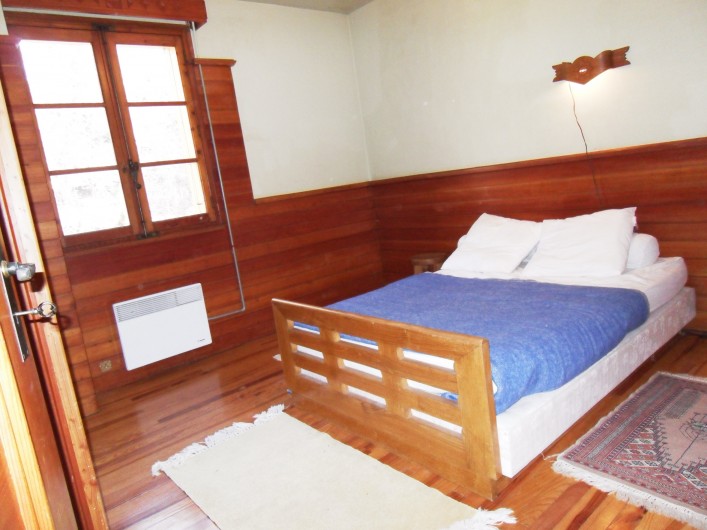 Location de vacances - Chalet à Saint-Bonnet-en-Champsaur - Chambre N° 3 étage 20 m2