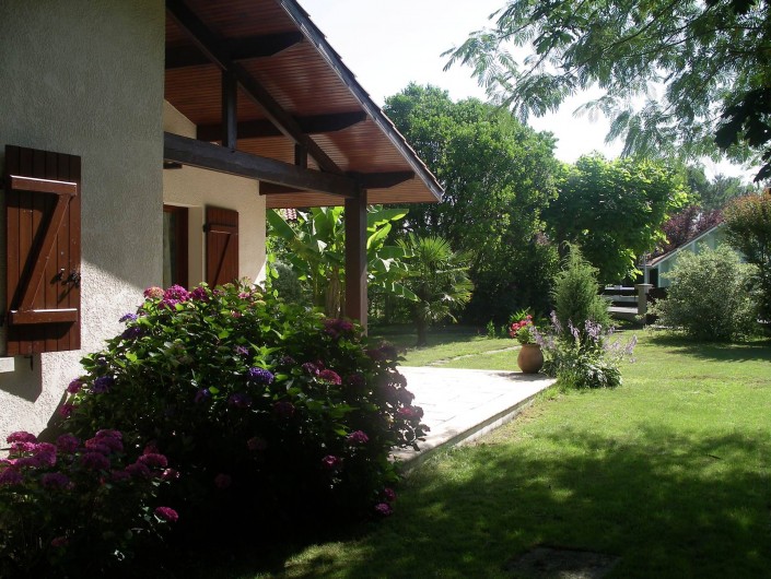 Location de vacances - Villa à Sanguinet - le jardin clos