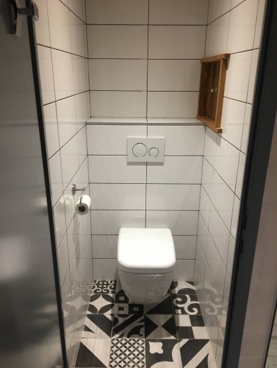 Location de vacances - Appartement à Val-d'Isère - Toilettes