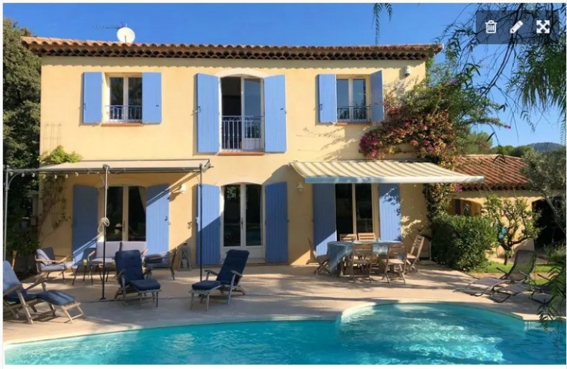 Location de vacances - Villa à Sanary-sur-Mer - Bastide provençale de 150 m² avec piscine dans un jardin arboré de 800 m²