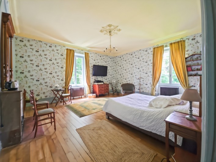 Location de vacances - Villa à Andancette - Suite: "Madame de Sévigné" Lit en 160 et salle de bain