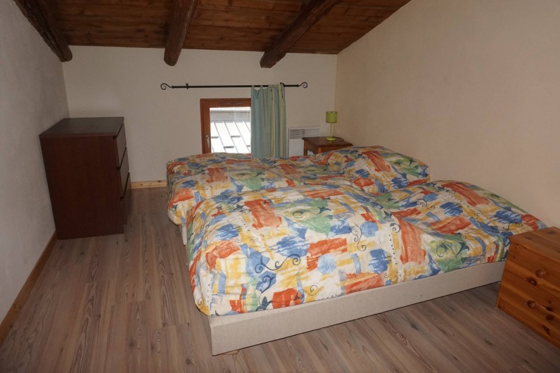 Location de vacances - Appartement à Aussois - Chambre avec 2 lits une place