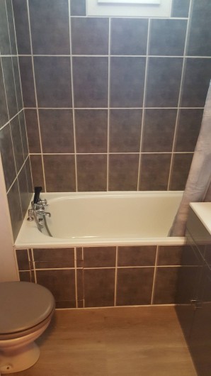 Location de vacances - Appartement à Saint-François-Longchamp - salle de bain refaite en juillet 2016