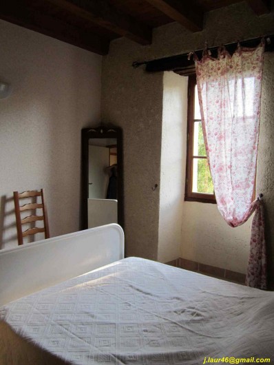 Location de vacances - Gîte à Valprionde - Chambre 4  en RDC avec un lit en 140