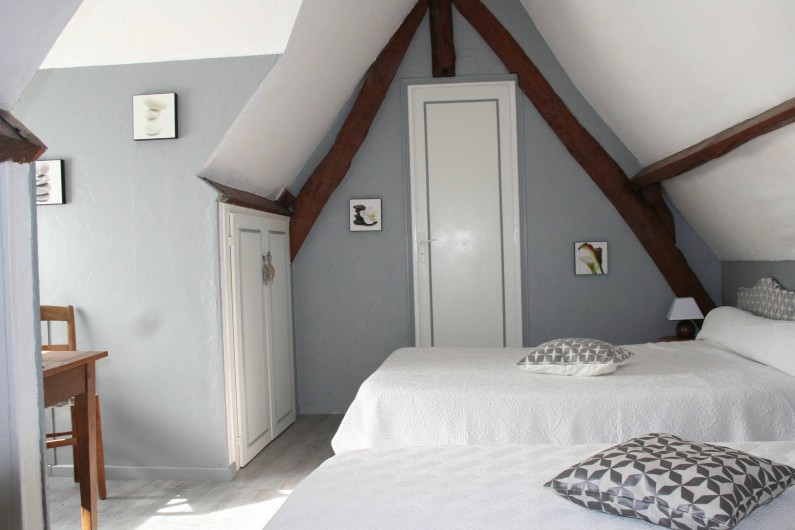 Location de vacances - Chambre d'hôtes à Ochancourt - chambres  " les galets"   lit double   et