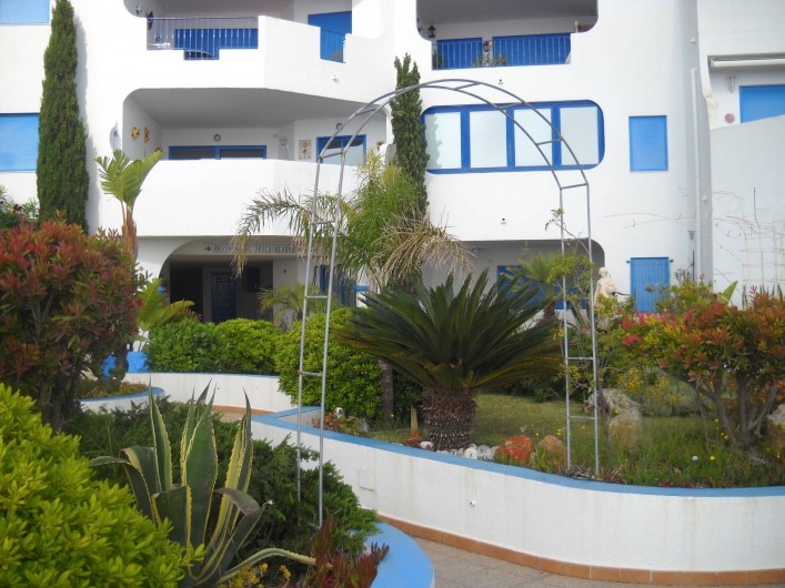 Location de vacances - Appartement à Peníscola - Entrée  résidence Perla Blanca