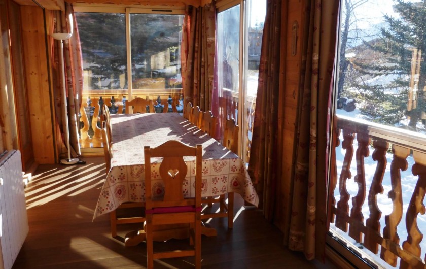 Location de vacances - Chalet à L'Alpe d'Huez - Salle a manger