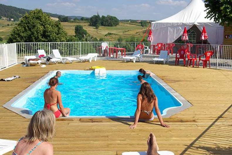 Location de vacances - Camping à Langogne - La piscine chauffée