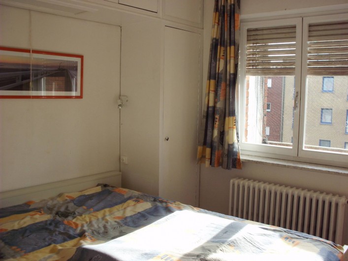 Location de vacances - Appartement à Koksijde - grande chambre