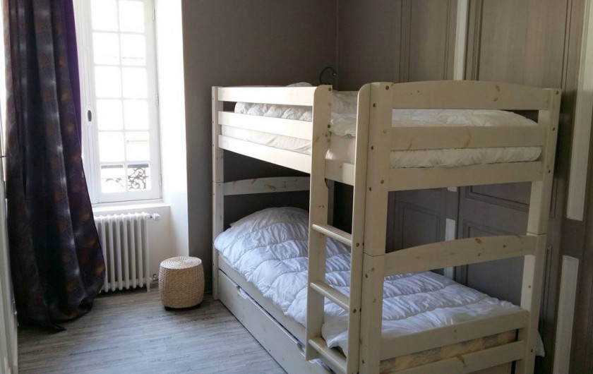 Location de vacances - Maison - Villa à Barfleur - Chambre avec lits superposés et lit-tiroir