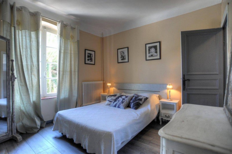Location de vacances - Villa à Saint-Tropez - Chambre 2 Valéria