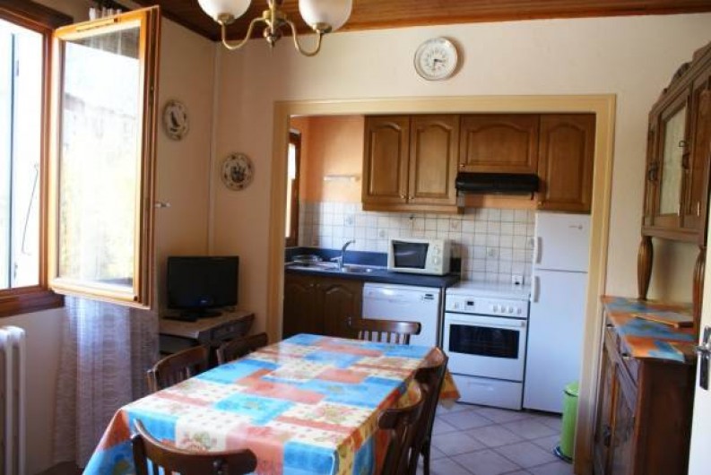 Location de vacances - Appartement à Lanslevillard - Séjour kitchenette, très ensoleillé, agréable à vivre...