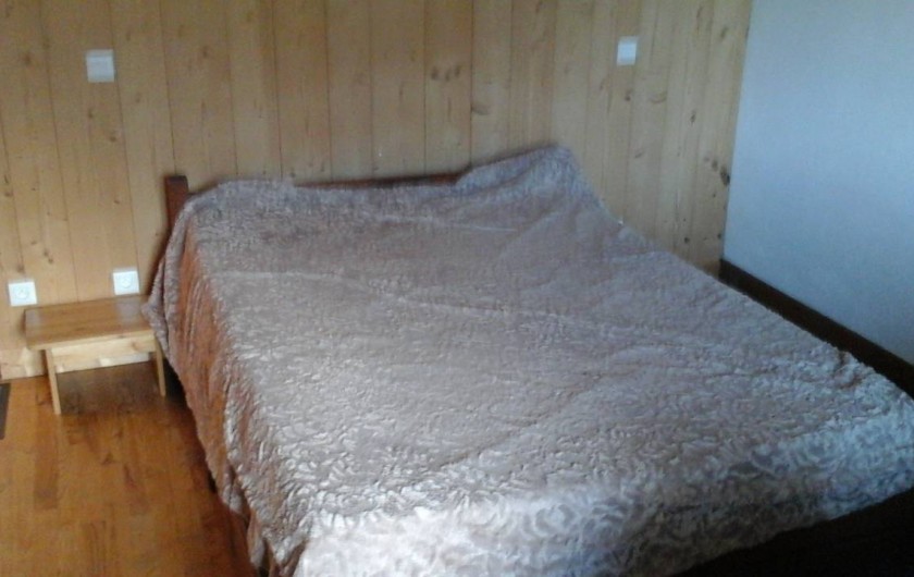 Location de vacances - Appartement à Servoz - lit fixe