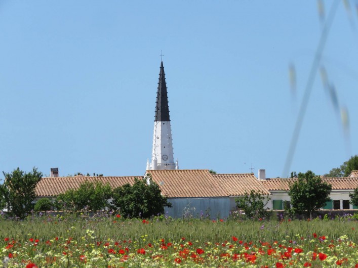 Location de vacances - Villa à Ars-en-Ré - Le clocher (Amer) ARS EN RE
