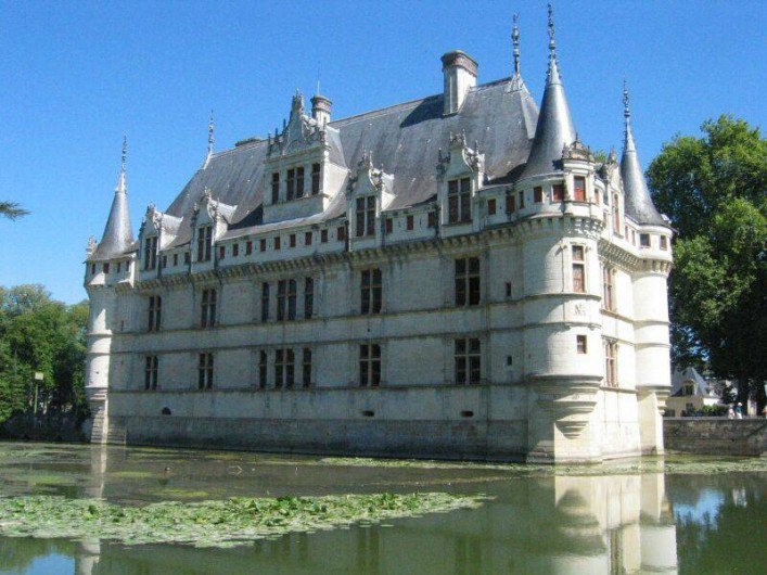 Location de vacances - Gîte à Azay-le-Rideau - château d'Azay le Rideau