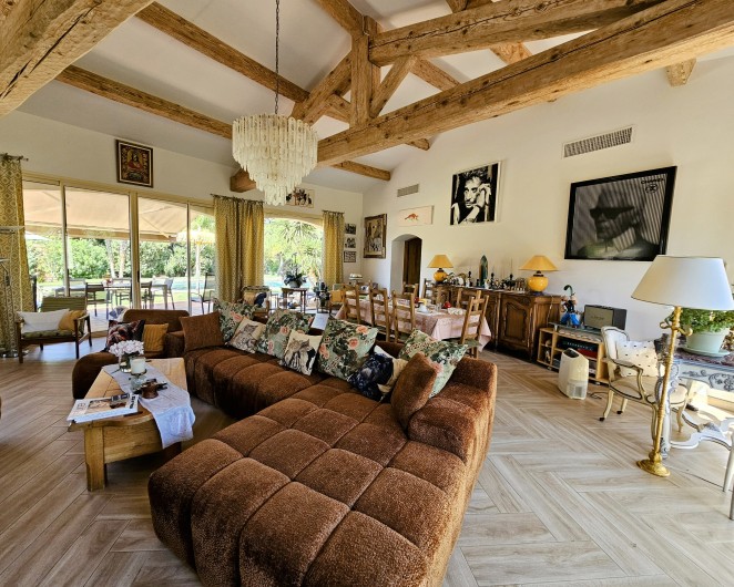Location de vacances - Villa à Saint-Tropez - Salon / Séjour