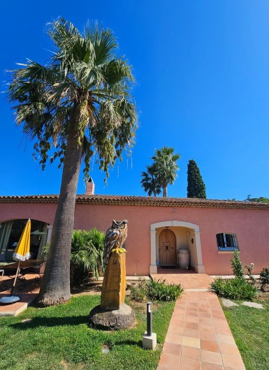 Location de vacances - Villa à Saint-Tropez - Entrée