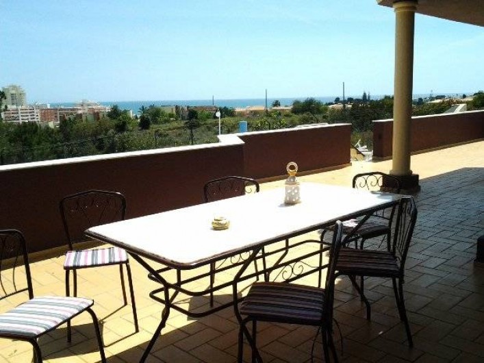 Location de vacances - Appartement à Armação de Pêra - Terrasse privée - vue océan 
