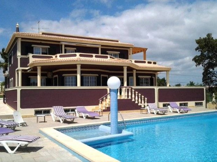 Location de vacances - Appartement à Armação de Pêra - Villa Solar Da Praia côté piscinee