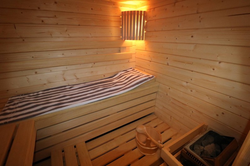 Location de vacances - Appartement à Aix-les-Bains - la cabine sauna dans la salle de sport au rez de jardin