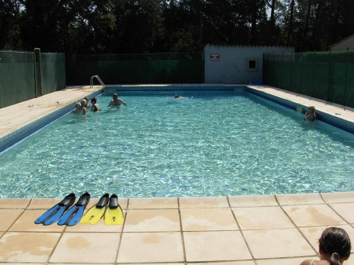 Location de vacances - Villa à Le Boulou - piscine