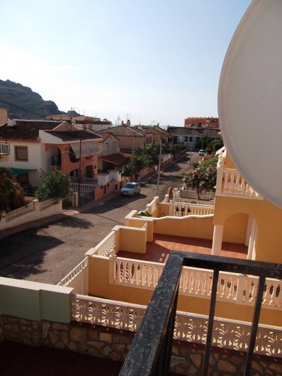 Location de vacances - Appartement à Calabardina - vue du balcon
