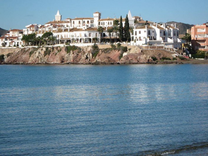 Location de vacances - Appartement à Calabardina - vue de la plage