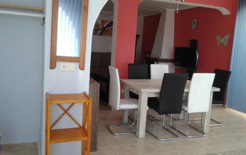 Location de vacances - Villa à Ciudad Quesada - table pour 6 personnes (ouvrir les rallonges)