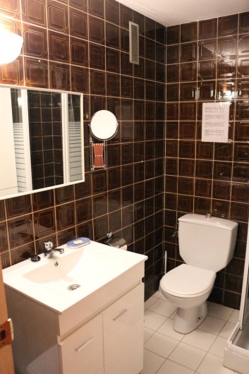 Location de vacances - Appartement à Llançà - Salle de douche et WC