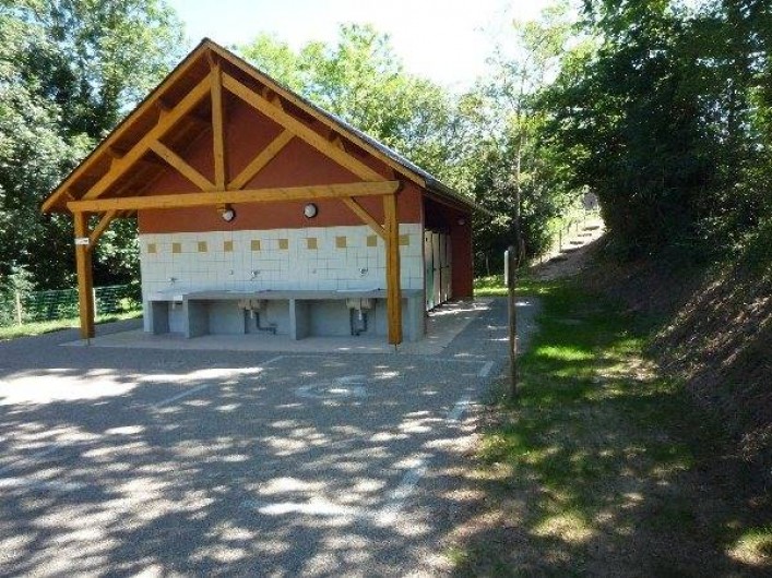 Location de vacances - Camping à Saint-Laurent-d'Olt