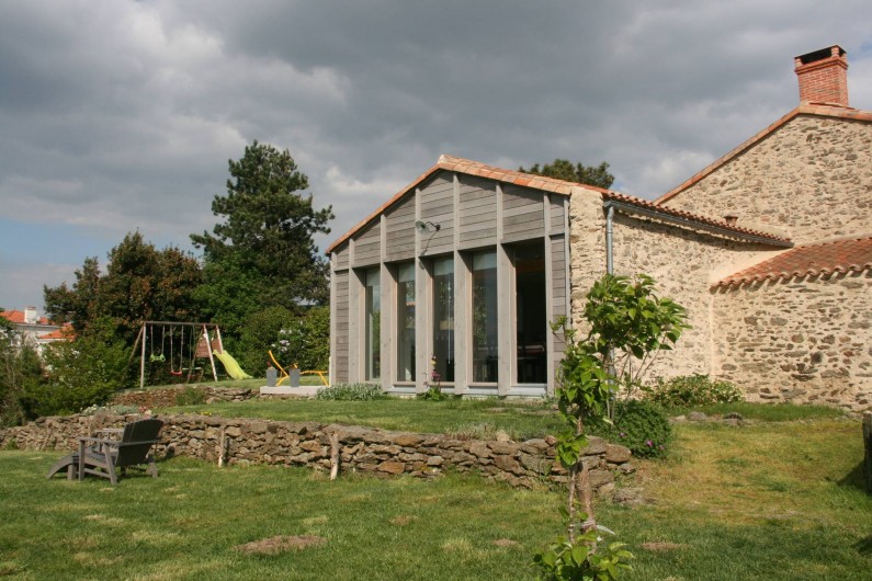 Location de vacances - Gîte à Château-Guibert - Détail du jardin