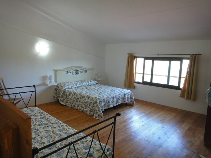 Location de vacances - Appartement à Cecina - chambre Tasso