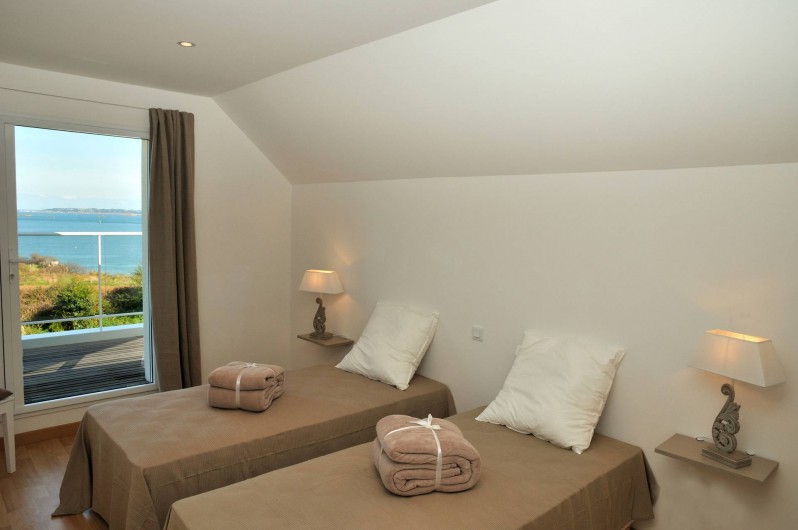 Location de vacances - Villa à Roscoff - chambre avec 2 lits simples
