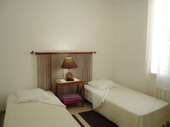 Location de vacances - Gîte à Badens - Gîte Muscat - chambre 2 lits