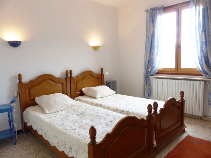 Location de vacances - Appartement à Perpignan - Chambre avec lits doubles en 90.Sud-est