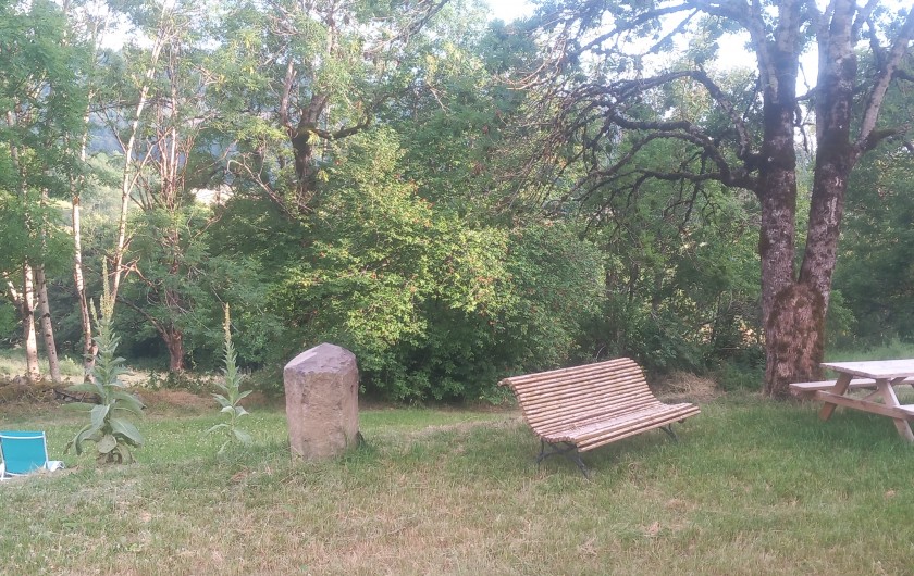 Location de vacances - Gîte à Chastreix - jardin