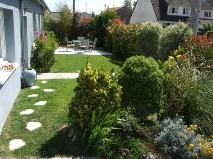 Location de vacances - Villa à Tourlaville - JARDIN AVEC TERASSE