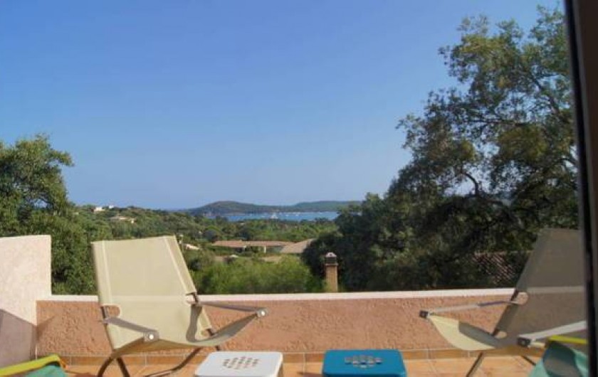 Location de vacances - Maison - Villa à Pinarellu - Solarium avec vue mer et montagne