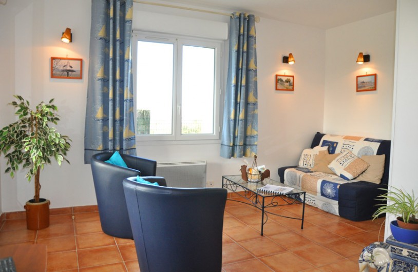 Location de vacances - Gîte à La Gripperie-Saint-Symphorien - Salon "Brouage", gite 4 personnes