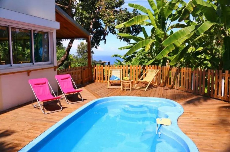 Location de vacances - Villa à L'Étang-Salé - La piscine, l'océan indien, les bananiers: de quoi rêver!
